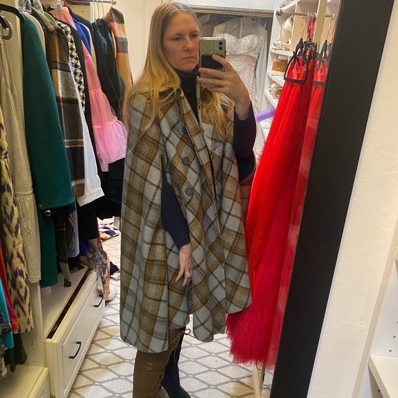 Vintage Womens Blue Plaid Double Breasted Cape w/ Pockets, M/L - Picture 8 of 8